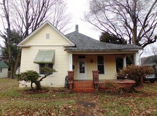 1440 N Clay Ave, Springfield, MO 65802