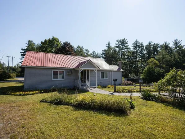 360 Maple Road, Tamworth, NH 03886