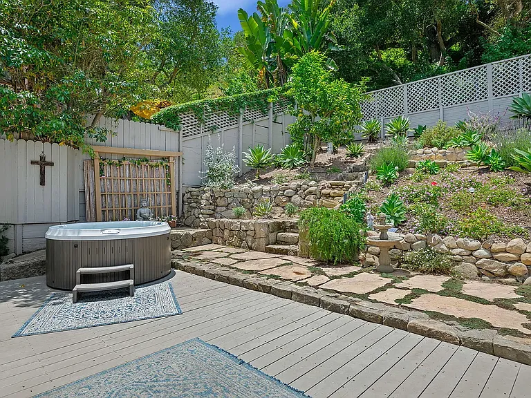 1212 W Micheltorena St — Photo 7