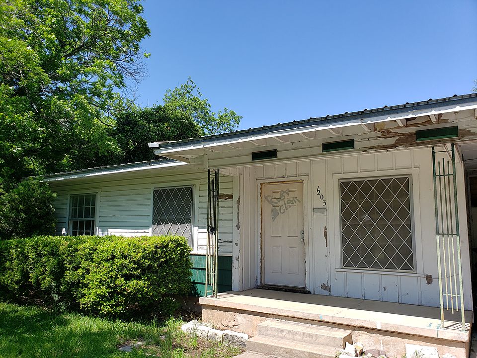 1st image of 1203 Toliver St