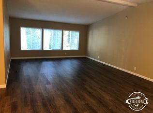 7382 Parkplace Dr NE, Salem, OR 97303