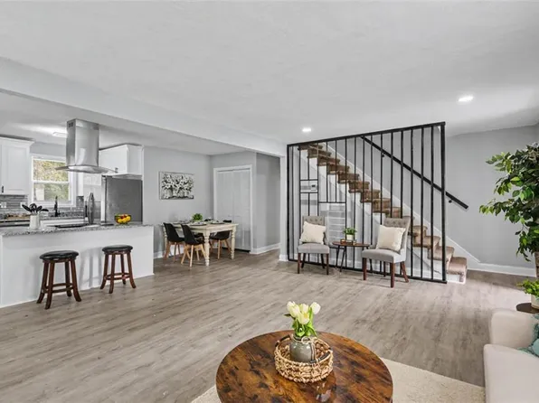 1805 Roanoke Ave, Portsmouth, VA 23704
