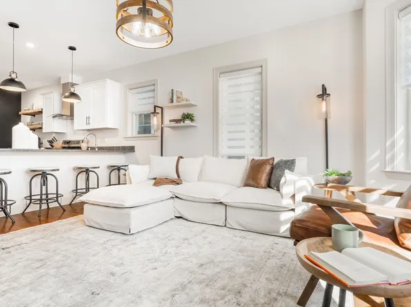 115 Pleasant St #2, Dorchester, MA 02125