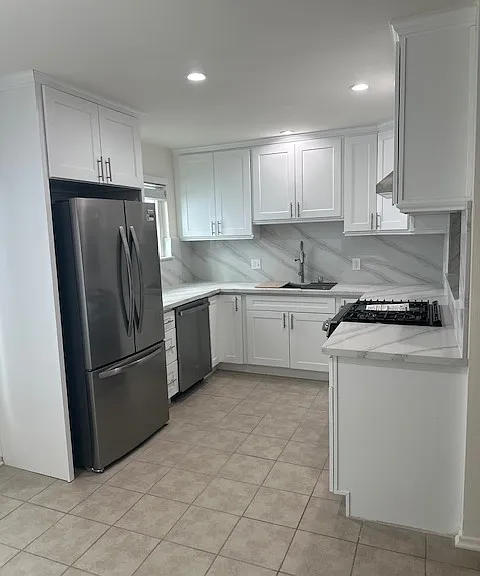 10944 Palms Blvd #5 — Photo 6