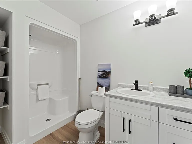 1852 Chandler Rd #1 — Photo 12
