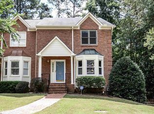 2495 Holcomb Springs Dr, Alpharetta, GA 30022