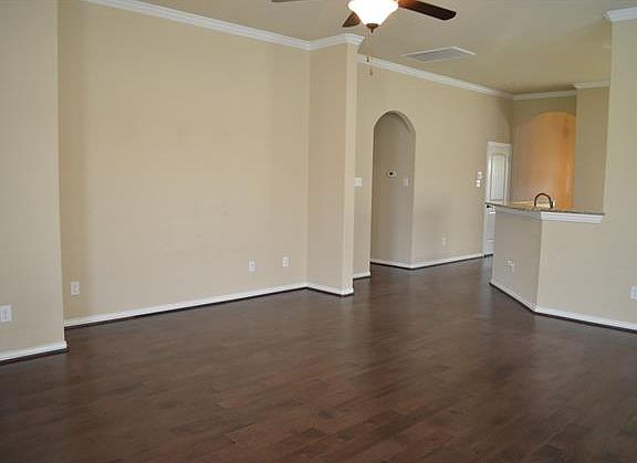 3rd image of 2821 Edwards Plateau Dr