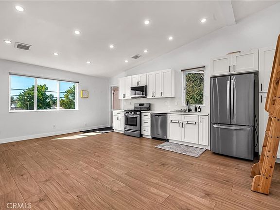 4th image of 7799 Hindry Ave