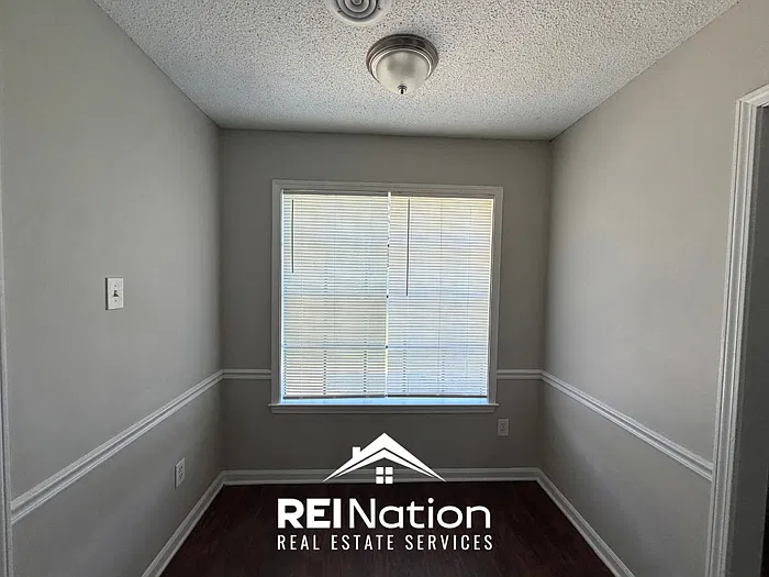 3 bed, 2.0 bath, 1165 sqft, $1,675 — Photo 4