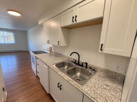 1627 West 7th