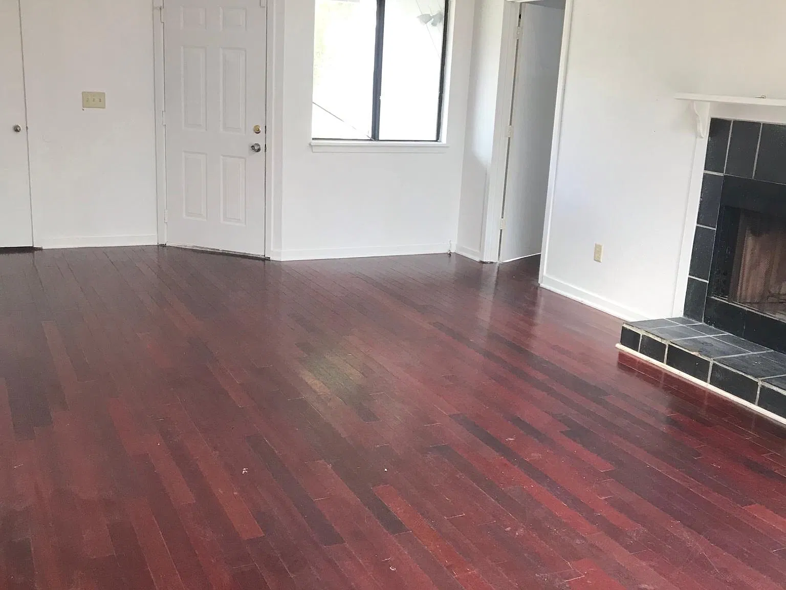 101 Eucalyptus Ct — Photo 2