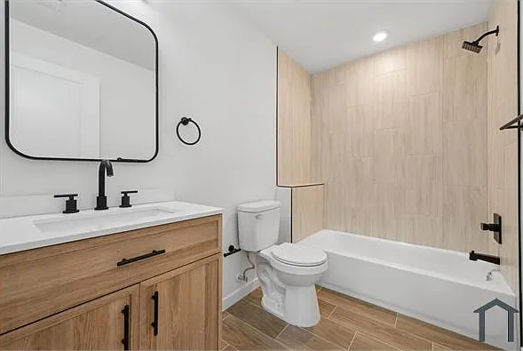 1700 Master St — Photo 16