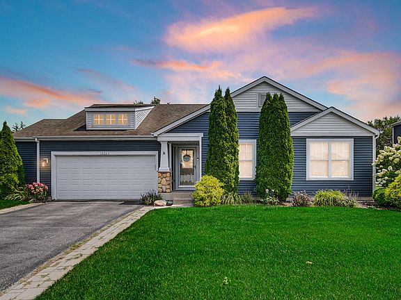 2nd image of 10723 Hillcrest Ln