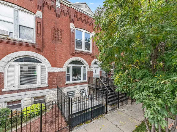 3525 W Walnut St, Chicago, IL 60624