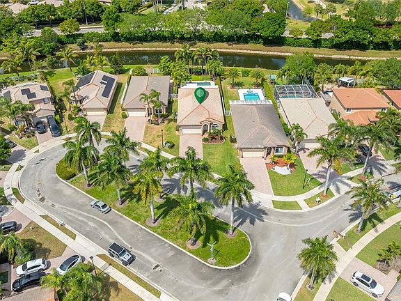 3rd image of 3846 Pebblebrook Court
