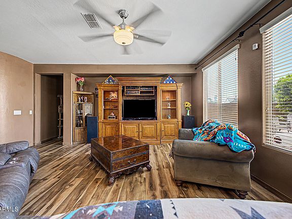 5th image of 26070 W MATTHEW Drive