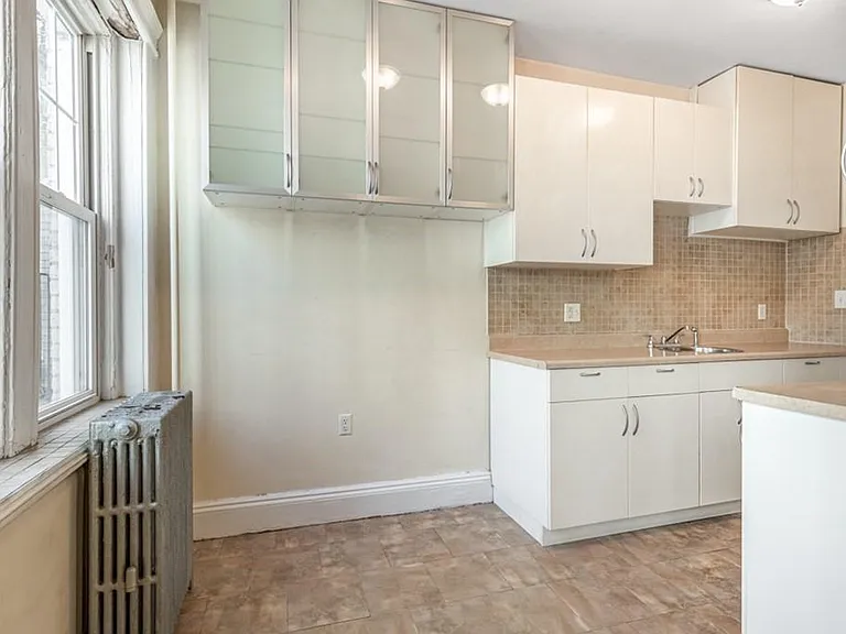 1629 Commonwealth Ave #9 — Photo 8