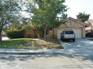 45305 Essex Ln, Lancaster, CA 93534