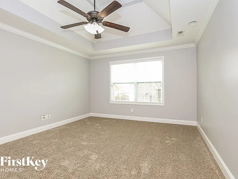700 Swift Fox Dr — Photo 9