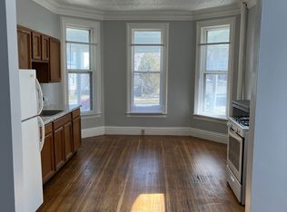 142 Cottage St APT 1, Lockport, NY 14094