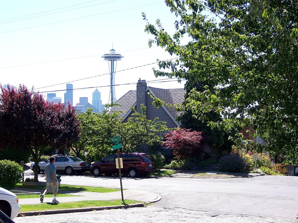 Lower Queen Anne neighborhood and view of space needle.
