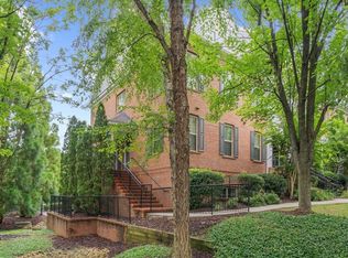 199 Le Gran Ct, Atlanta, GA 30328