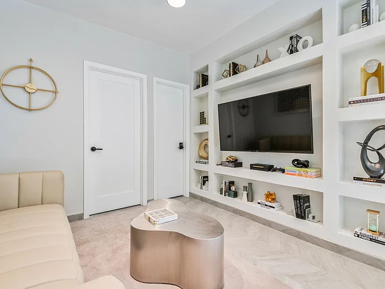 Echo Luxury Apartments — Photo 67