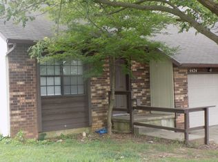 4424 S Robberson Ave, Springfield, MO 65810