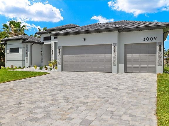 4th image of 3009 SW 26th PL