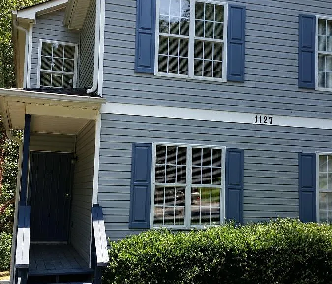 1127 Jones Ave NW #B — Photo 1