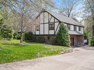 135 Mountain Laurel Dr, Butler, PA 16002