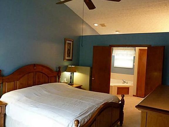 3rd image of 6113 Brigids Close Dr
