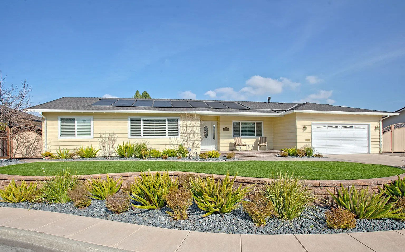 2683 Tuliptree Ln photo 1