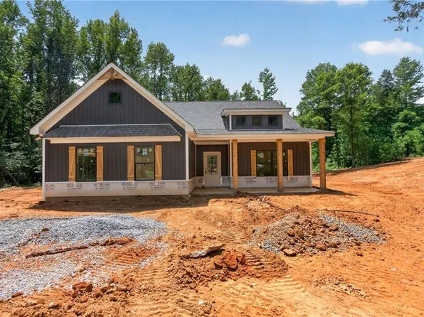 391 Relay Rd, Silver Creek, GA 30173