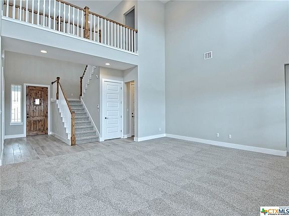 5th image of 208 Ancient Oak Way