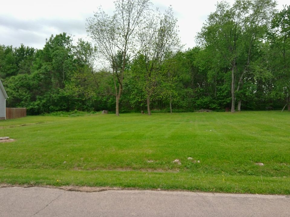1st image of 6 Hidden Meadow Ln