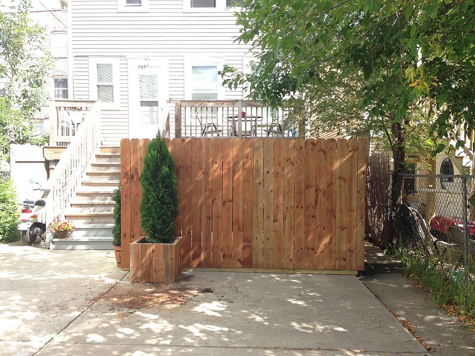 1st image of 2437 N Avers Ave #1