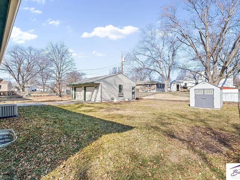 204 Shamrock Rd — Photo 17