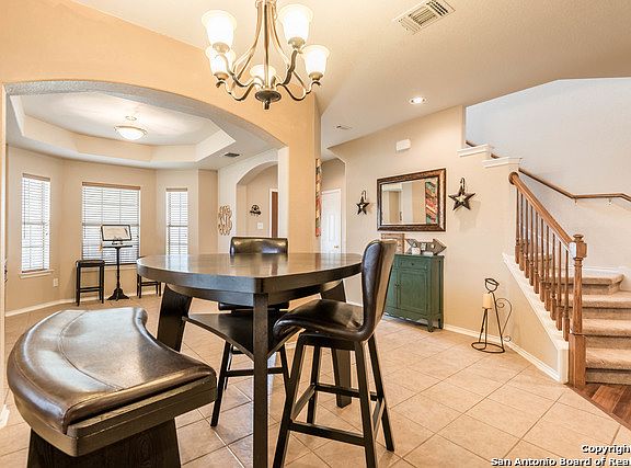 4th image of 9850 Einbeck Ln