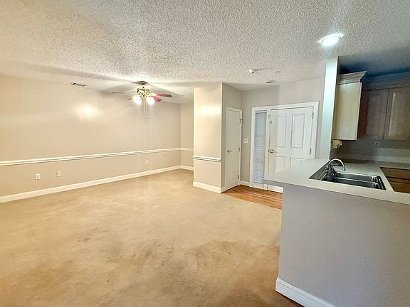 5th image of 1100 Methodist Oaks Dr #Df8