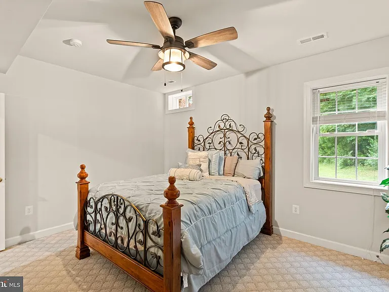 5 Dutch Brandy Rd — Photo 12