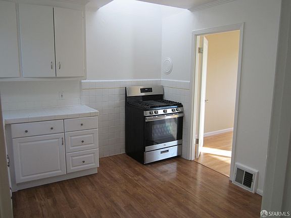 4th image of 2023 31st Ave