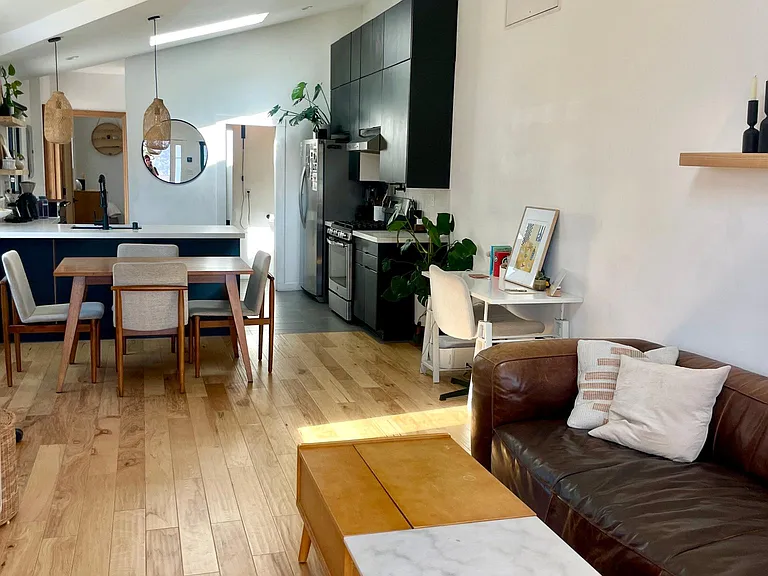 1057 Isabel St #1057 — Photo 22