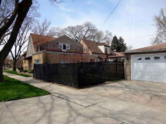 5th image of 7546 W Bloomingdale Ave