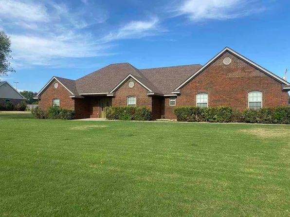 20 S B Ave, Sterling, OK 73541