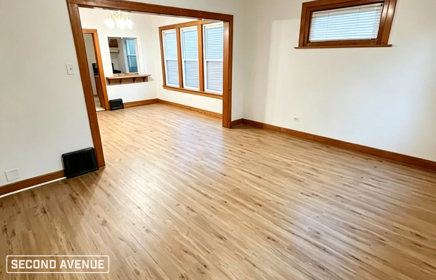 3 bed, 1.0 bath, 1463 sqft, $1,749 — Photo 2