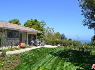 22535 Carbon Mesa Rd, Malibu, CA 90265