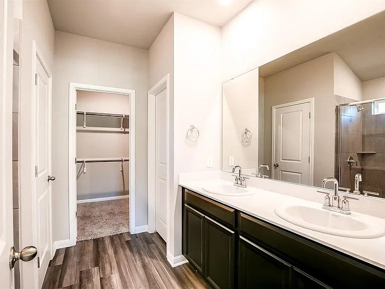 1601 Longhorn Ranch Dr — Photo 18