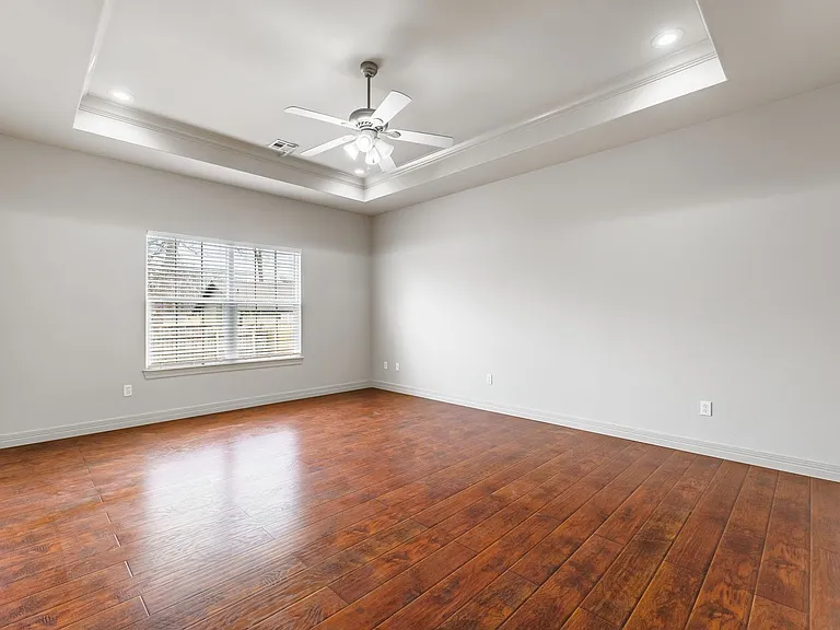 4303 W Olive St — Photo 12