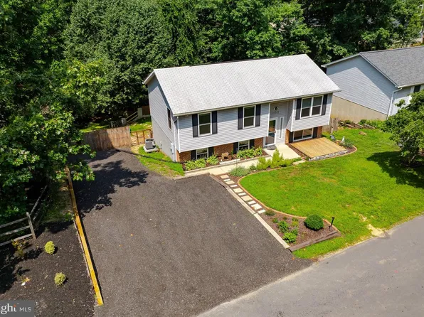 11511 Ventura Trl, Lusby, MD 20657